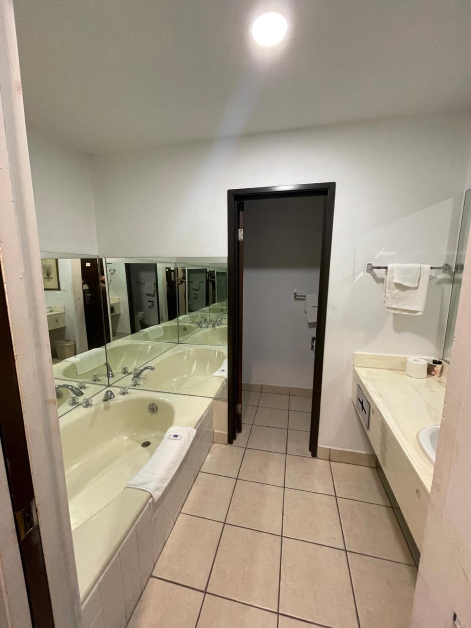 Portside Inn & Suites Λος Άντζελες Εξωτερικό φωτογραφία